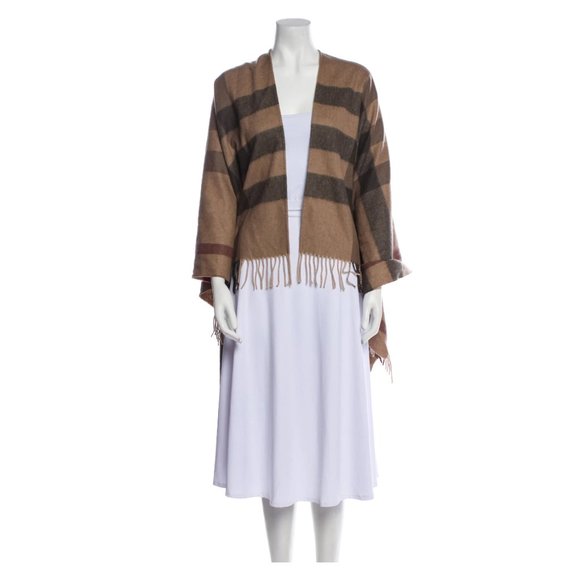 Burberry merino wool poncho cape one size fits all - Picture 6 of 14